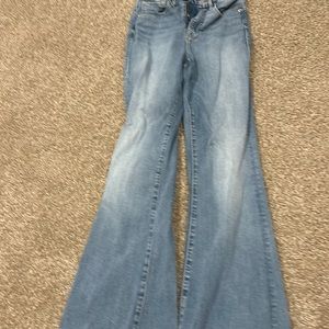 Size 2 Good American Bell bottoms 🩷